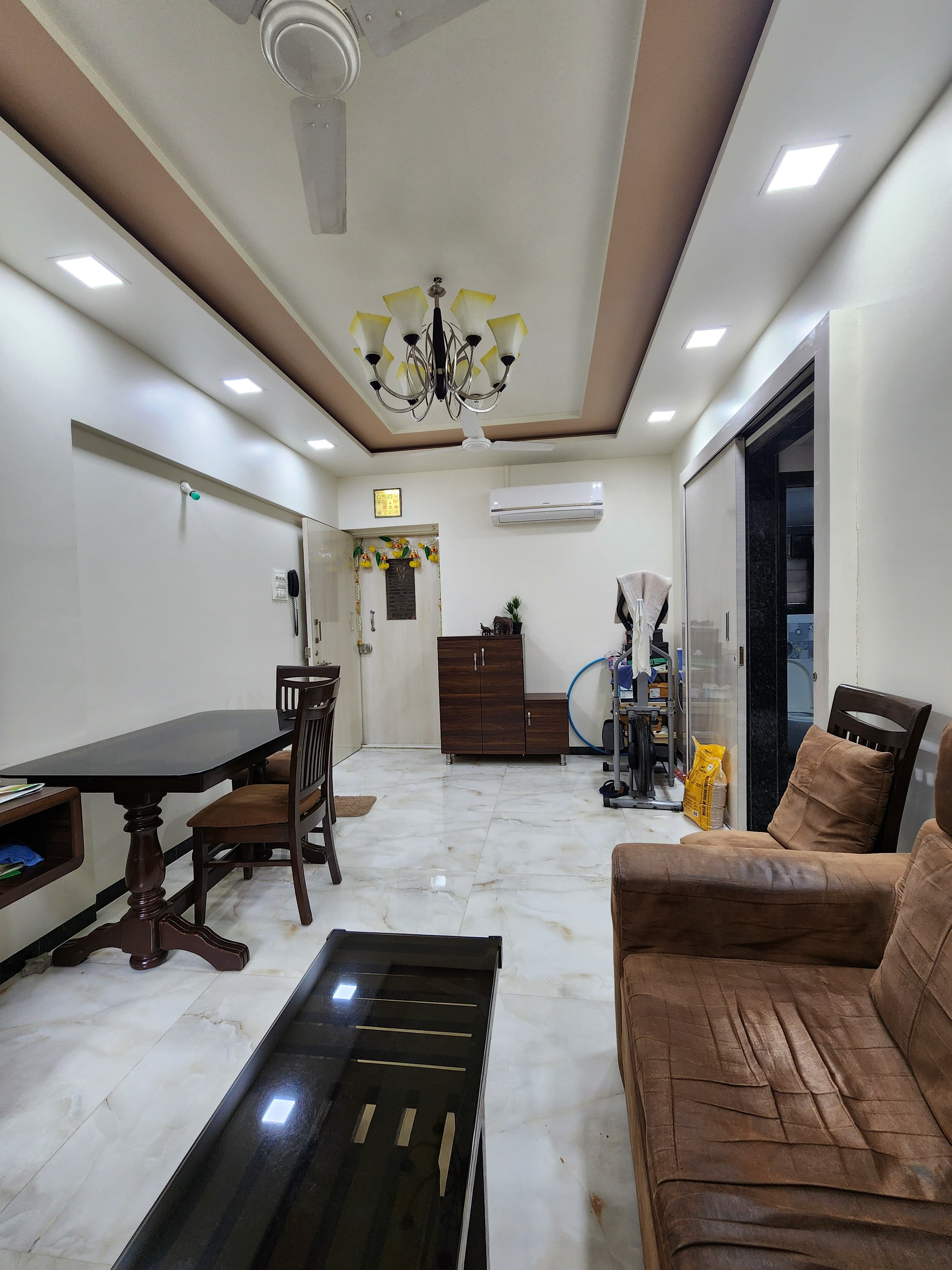 2 BHK + Pooja Room 650 Sq.Ft. Apartment in Green Meadows Bluilding 2 Chs Ltd