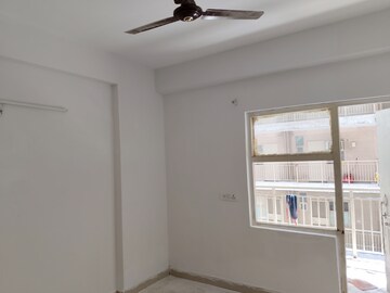 Room in 3 BHK Apartment at Adore Happy Homes, Sector 86 – for Sale