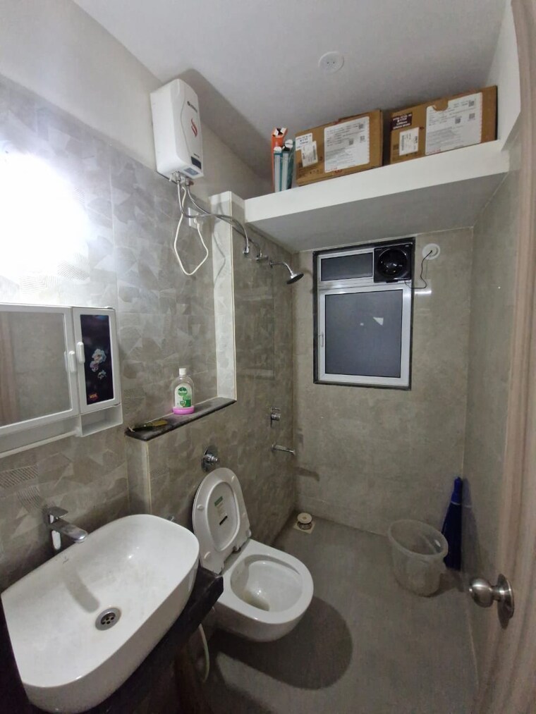 Bathroom, siddhanchal-phase-2 2.5 Bedroom 800 Sq.Ft. Apartment In Manpada Thane 8637958