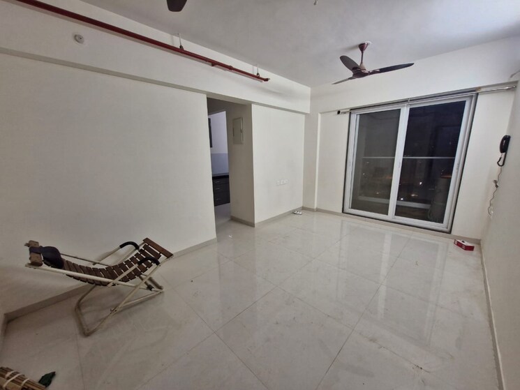 undefined, siddhanchal-phase-2 2.5 Bedroom 800 Sq.Ft. Apartment In Manpada Thane 8637958