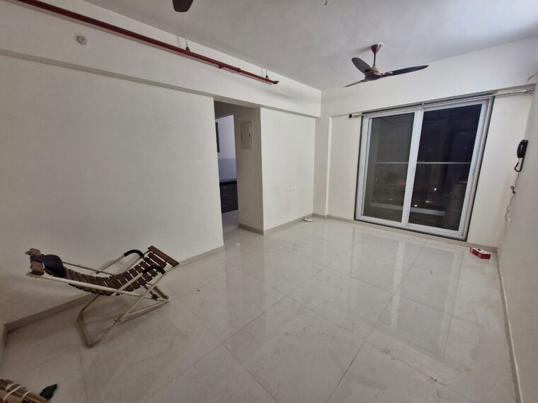 undefined, siddhanchal-phase-2 2.5 Bedroom 800 Sq.Ft. Apartment In Manpada Thane 8637958