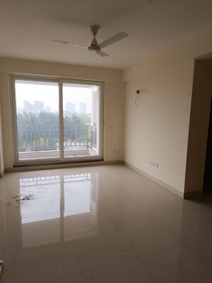 Room in 3.5 BHK Apartment at Experion The Heart Song, Sector 108 – for Sale
