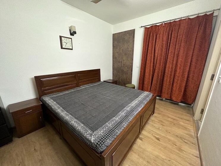 Bedroom, experion-the-heart-song 3.5 Bedroom 2003 Sq.Ft. Apartment In Sector 108 Gurgaon 8637999