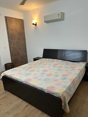 Bedroom in 3.5 BHK Apartment at Experion The Heart Song, Sector 108 – for Sale