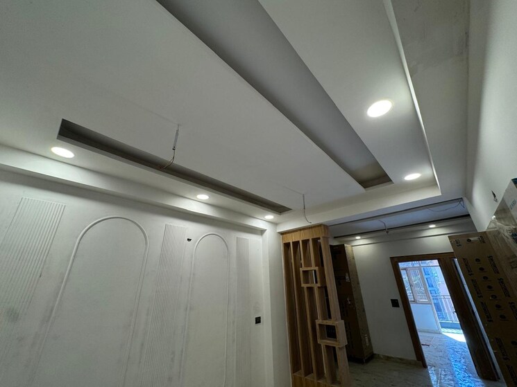 undefined, sector 73 2 Bedroom 1100 Sq.Ft. Builder Floor In Sector 73 Noida 8638045