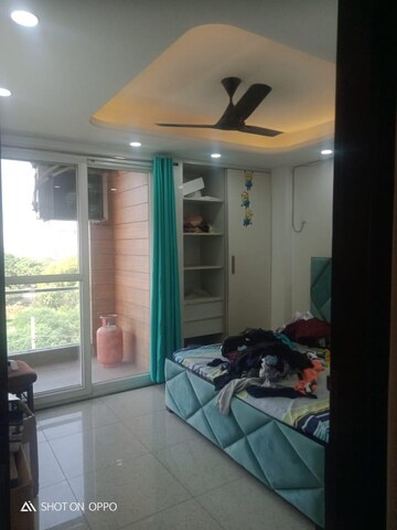 Living Room in 3 BHK Builder Floor at Sector 48 – for Rent