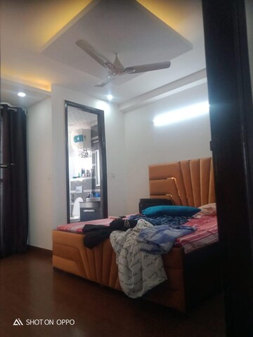 Bedroom in 3 BHK Builder Floor at Sector 48 – for Rent