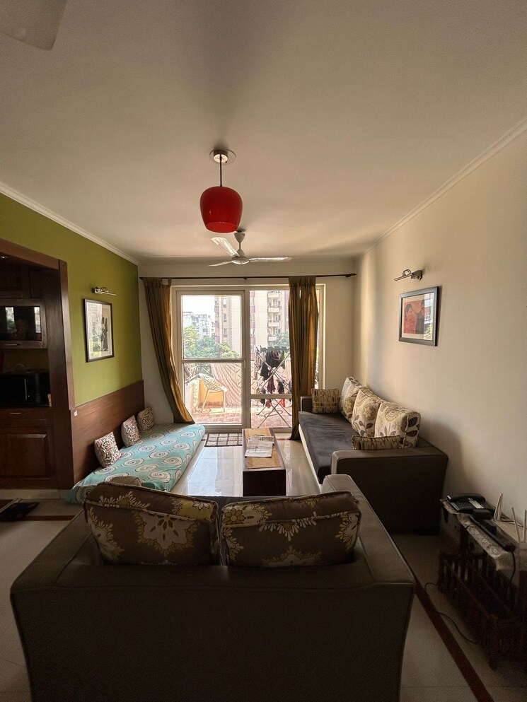 Living Room, orchid-petals 3 Bedroom 1805 Sq.Ft. Apartment In Sector 49 Gurgaon 8638046