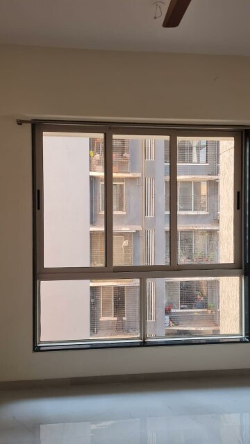 Room in 2.5 BHK Apartment at Builtron Ambaji Apartment, Mulund West – for Rent