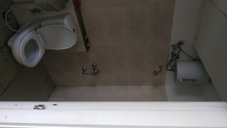 Bathroom, shapoorji-pallonji-joyville-gurgaon 2 Bedroom 915 Sq.Ft. Apartment In Sector 102 Gurgaon 8638060