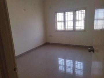 Room in 3.5 BHK Apartment at Parkway Tivoli Apartment, Whitefield – for Sale