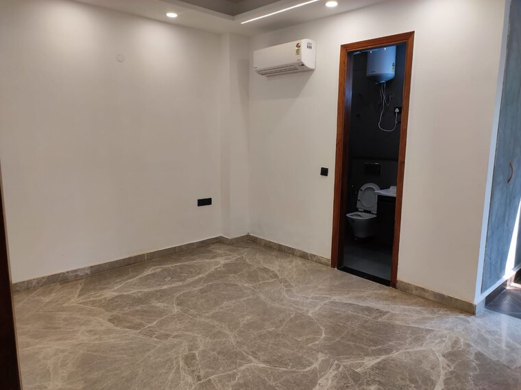 Room, dlf-royale-residences 3 Bedroom 230 Sq.Yd. Builder Floor In Dlf Phase I Gurgaon 8638126