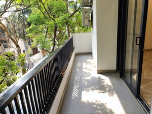 Balcony in 3 BHK Builder Floor at DLF Royale Residences, Dlf Phase I – for Sale