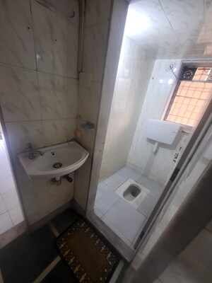Bathroom in 1 BHK Apartment at Vasant Apartment Seawoods Sector 36, Karave – for Sale