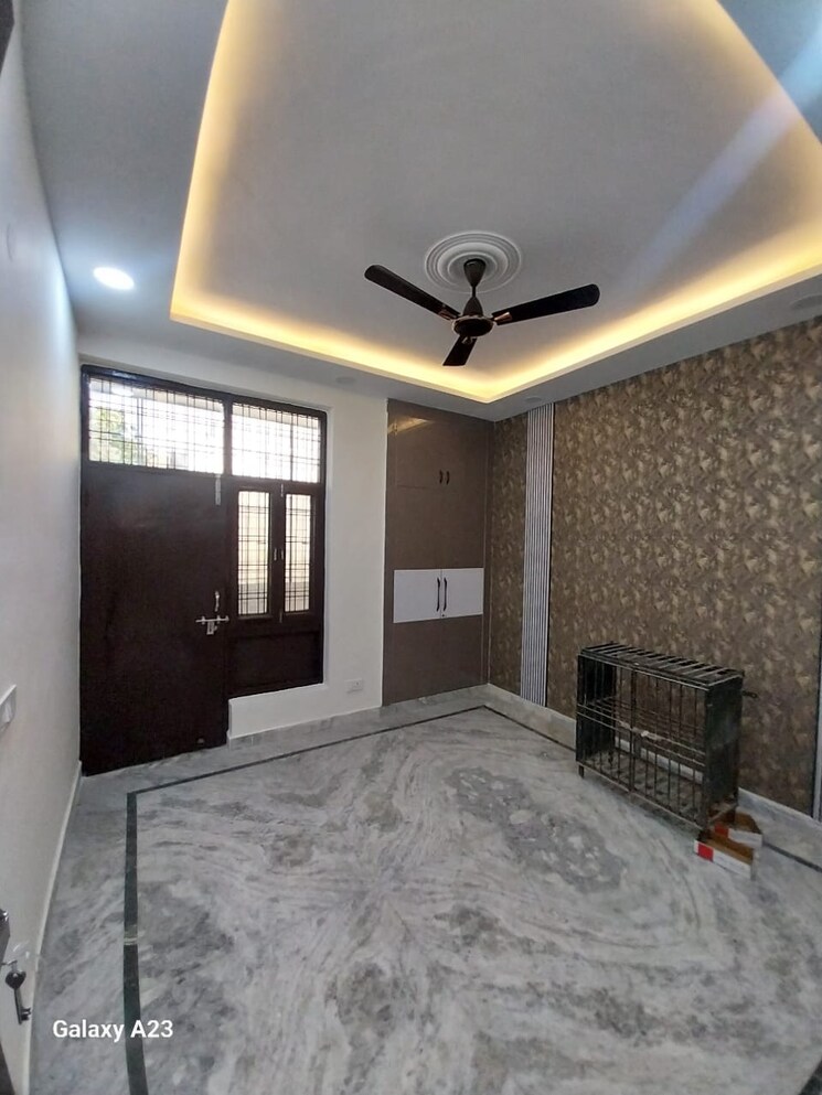 Room, puri-kohinoor 3 Bedroom 1450 Sq.Ft. Builder Floor In Sector 89 Faridabad 8638107