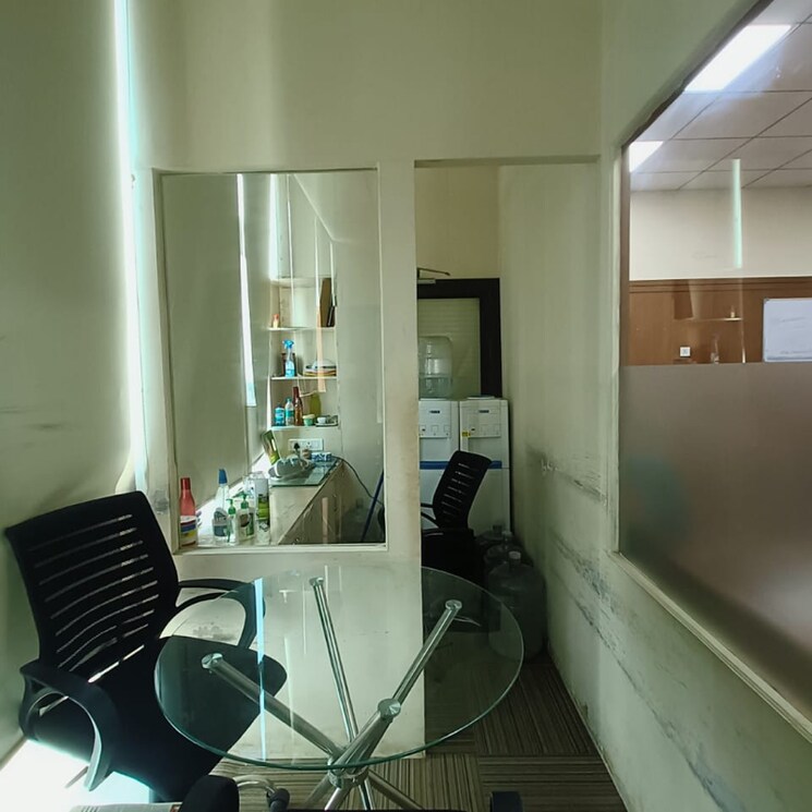 Team Area, platinum-techno-park Commercial Office Space 850 Sq.Ft. In Vashi Sector 30a Navi Mumbai 8638132