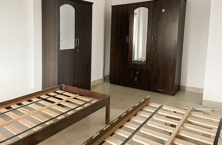 Room, thane west Pg For Boys In Thane West 8638122