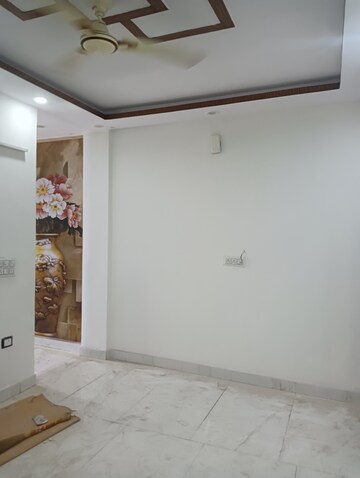 2 BHK Builder Floor For Sale in Govindpuri