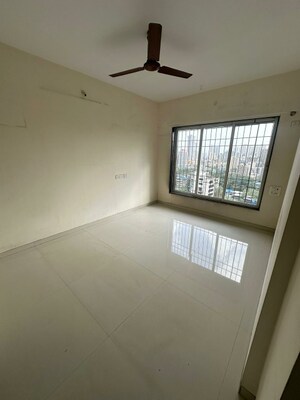 Room in 3 BHK Apartment at Ashwamedh Ashwa Platinum, Mulund West – for Sale