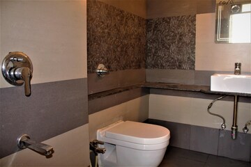Bathroom in  Pg at Thane West – for Rent