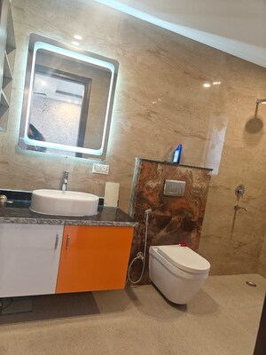 Master Bedroom in 3 BHK Builder Floor at BPTP Park 81, Sector 81 – for Sale