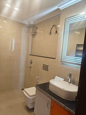 Bathroom in 3 BHK Builder Floor at BPTP Park 81, Sector 81 – for Sale