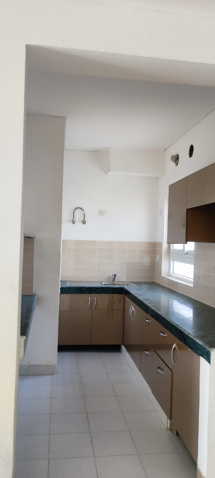 Kitchen, bptp-parkland 4 Bedroom 300 Sq.Yd. Builder Floor In Sector 75 Faridabad 8638462