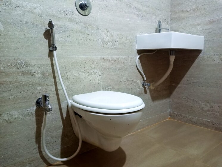 Bathroom, thane west Pg For Boys In Thane West 8638480