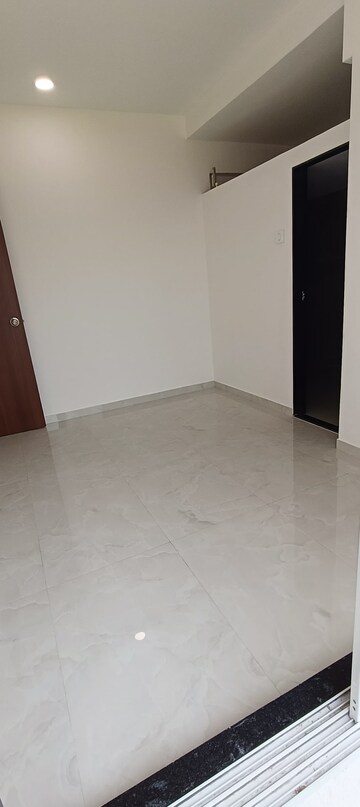 Room in 1 BHK Apartment at Vasai West – for Sale