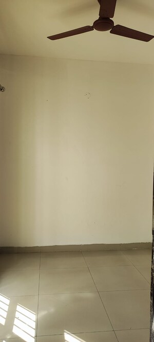 Room in 3 BHK Villa at BPTP Park Central, Sector 85 – for Sale