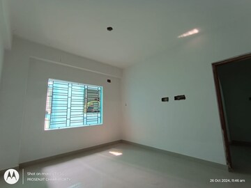 Room in 2 BHK Apartment at Barasat – for Sale