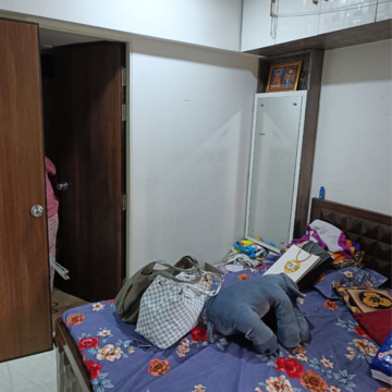 Bedroom in 2 BHK Apartment at Lodha Quality Home Tower 2, Saket Complex – for Rent