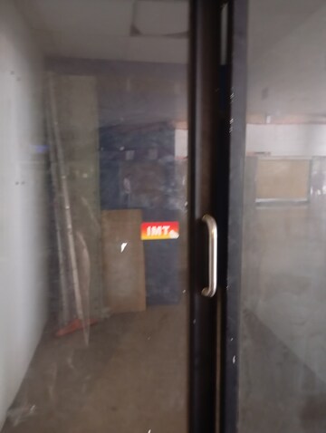  Shop For Rent in Vashi Railway Station Commercial Complex, Vashi Sector 30a