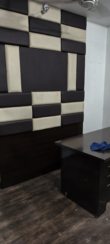  Office Space For Rent in Pandri