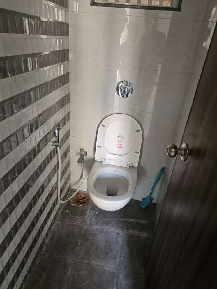 Bathroom, bhairaav-goldcrest-residency 2 Bedroom 1268 Sq.Ft. Apartment In Ghansoli Navi Mumbai 8638621