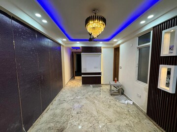 Bedroom in 4 BHK Builder Floor at Sector 73 – for Sale
