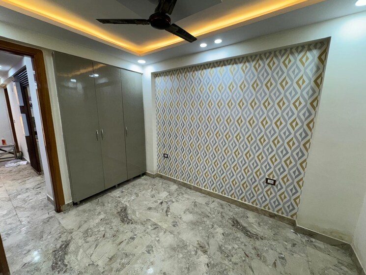 Bedroom, sector 73 4 Bedroom 1850 Sq.Ft. Builder Floor In Sector 73 Noida 8638637