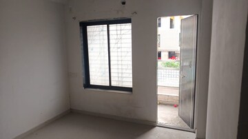 Room in 2 BHK Apartment at Rm Park – for Sale