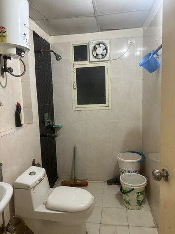 Bathroom in 3 BHK Apartment at Amrapali Sapphire, Sector 45 – for Rent
