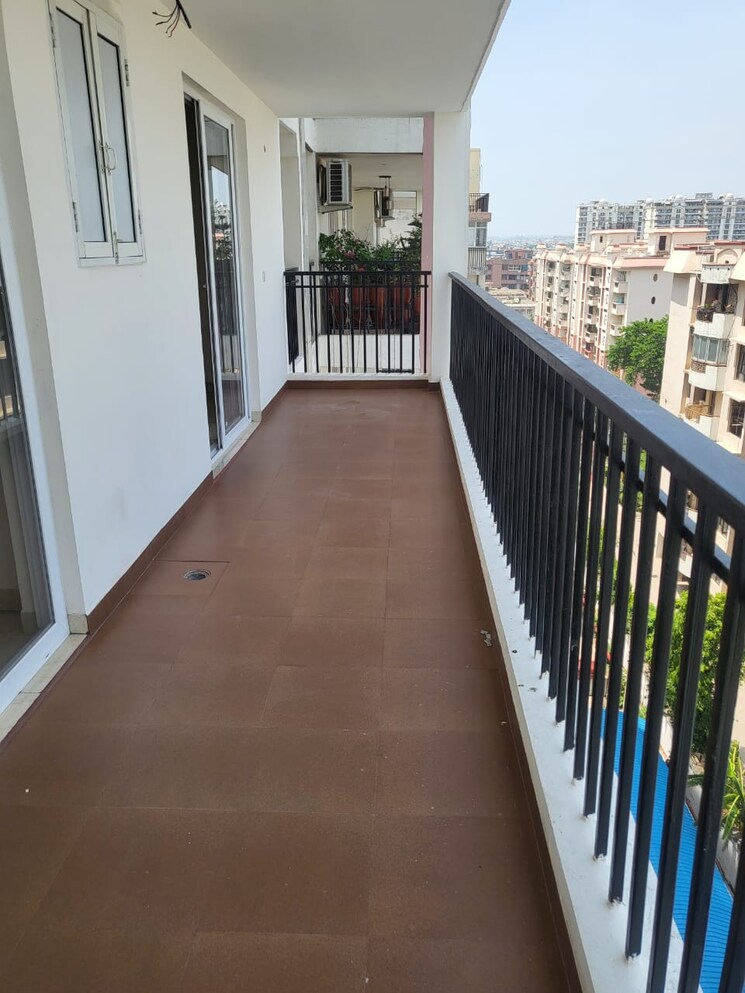 Balcony, paradigm-business-hermitage-park 4 Bedroom 1945 Sq.Ft. Apartment In Dhakoli Zirakpur 8638698