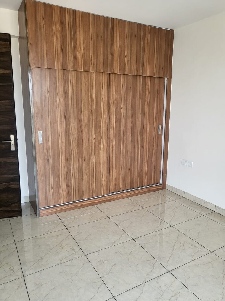 Room, paradigm-business-hermitage-park 4 Bedroom 1945 Sq.Ft. Apartment In Dhakoli Zirakpur 8638698