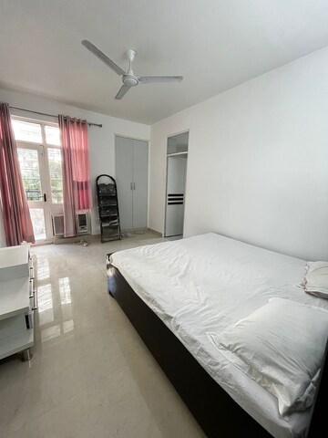 Bedroom in 3 BHK Apartment at Maple Heights, Sector 43 – for Rent