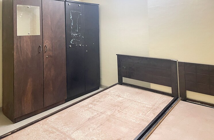 Room, kasarvadavali Pg For Boys In Kasarvadavali 8638700