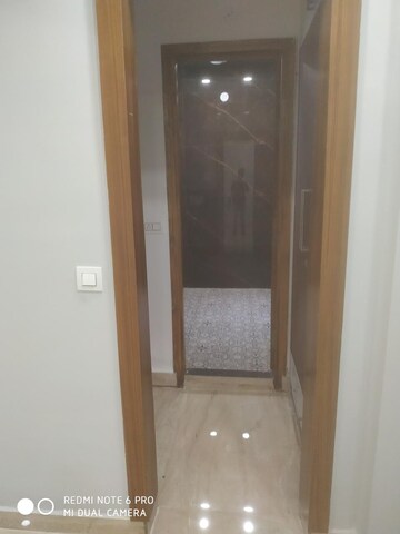Attached Bathroom in 3 BHK Builder Floor at Faridabad Central – for Sale
