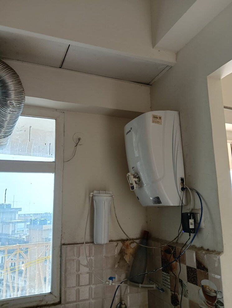 Bathroom, gaur-city-7th-avenue 3 Bedroom 747 Sq.Ft. Apartment In Sector 4 Greater Noida Greater Noida 8638946