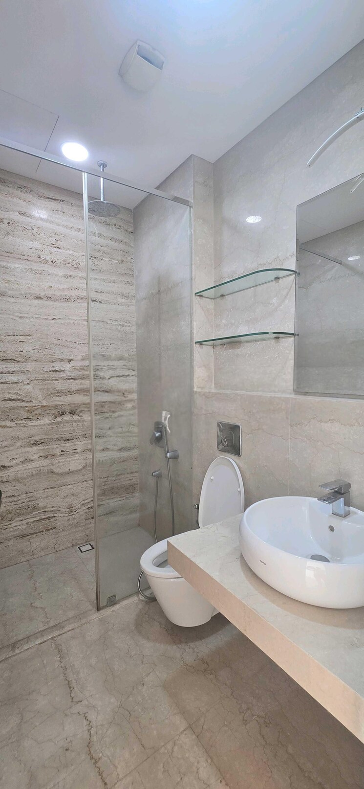 Bathroom, omkar-1973 4 Bedroom 2700 Sq.Ft. Apartment In Worli Mumbai 8638907