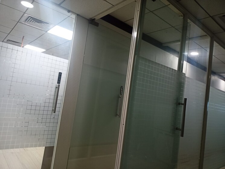 undefined, manjeera-trinity-corporate Commercial Office Space 2410 Sq.Ft. In Kukatpally Hyderabad 8638988