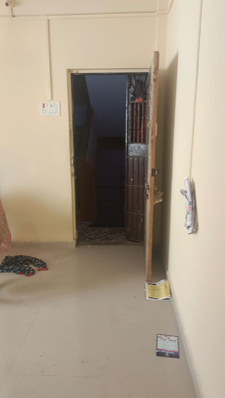 Living Room, pareira-nagar-chs 2 Bedroom 600 Sq.Ft. Apartment In Ganeshwadi Thane 8638915