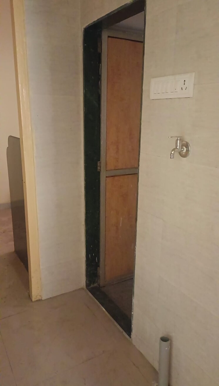 Room, pareira-nagar-chs 2 Bedroom 600 Sq.Ft. Apartment In Ganeshwadi Thane 8638915