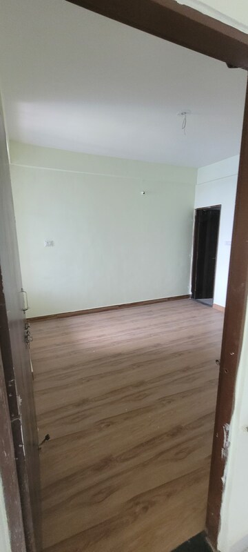Room in 2 BHK Apartment at Katara Hills – for Sale